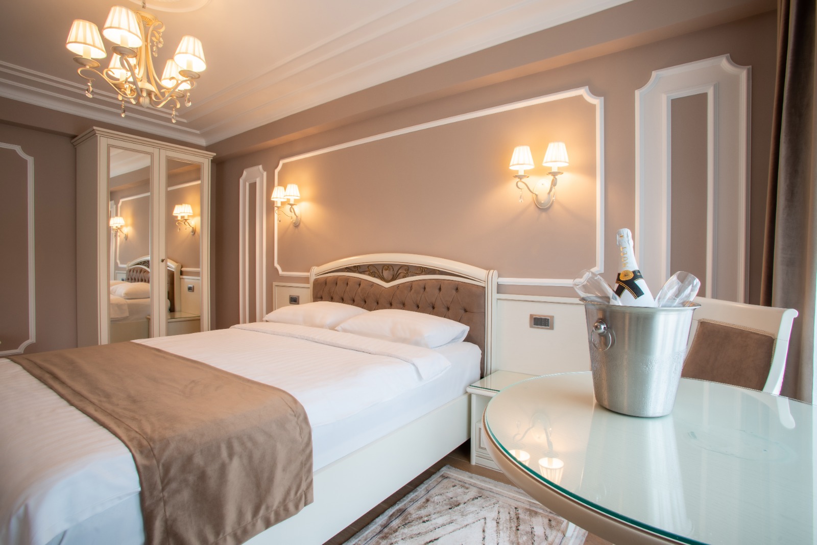 Hotel in Romania Camelgroup