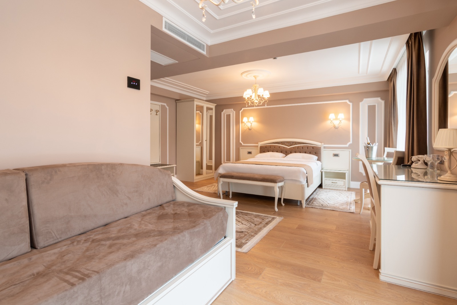 Hotel in Romania Camelgroup