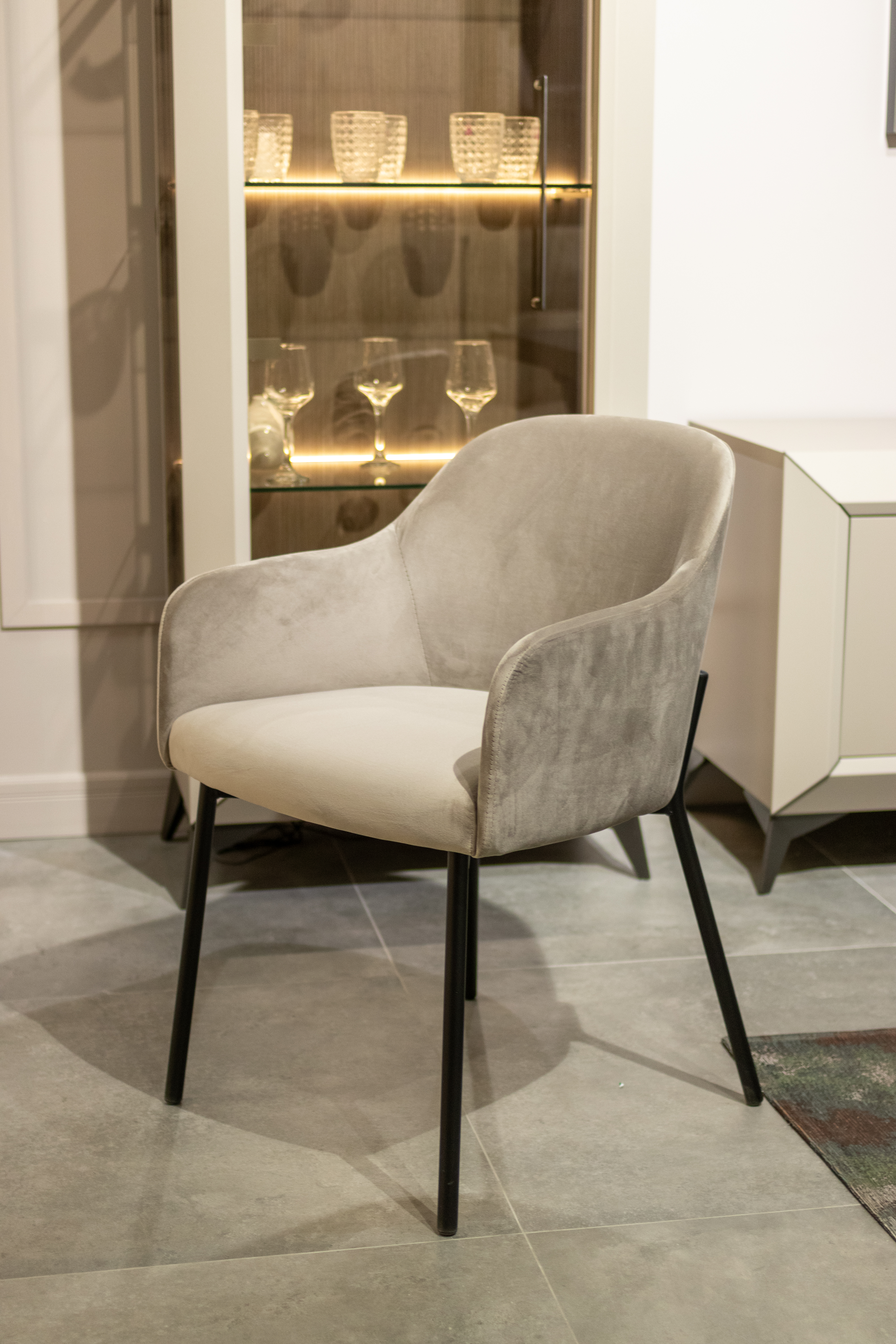 PRESTIGE Стул Elvis ткань Velvet16 Camelgroup