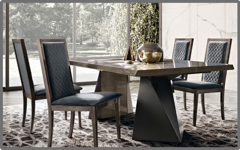 Стул ROMBI, ткань ART.801 COL. 205/ ART.824 COL. 205 Camelgroup