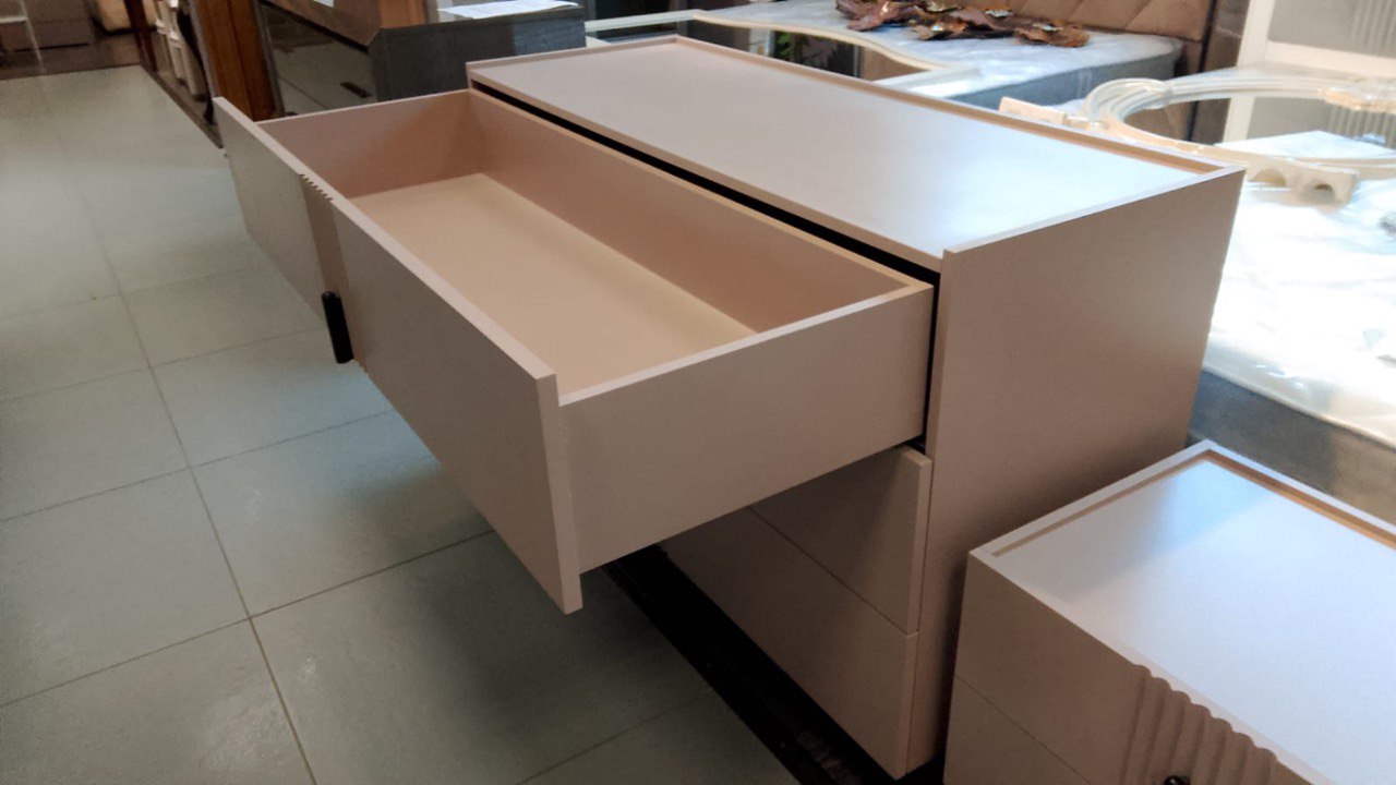 MEBELGROUP MEYSON Комод 3 ящика MEBELGROUP